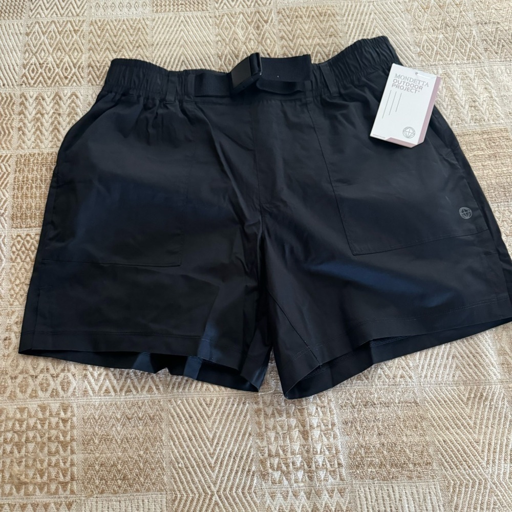 Mondetta High Waist Hiking Shorts